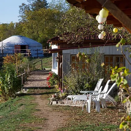 La Ferme De La Source Bed & Breakfast Bully (Loire)