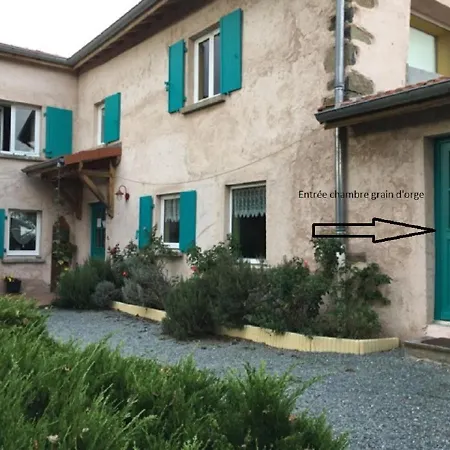 La Ferme De La Source Bed & Breakfast Bully (Loire)