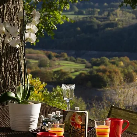 La Ferme De La Source Bed & Breakfast *
